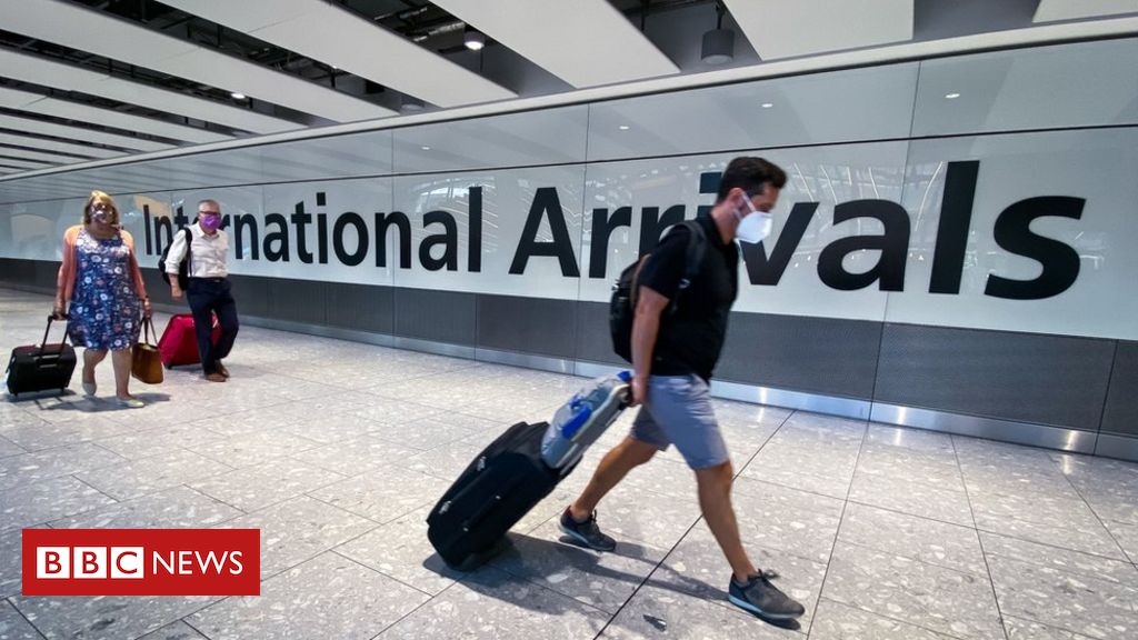 Heathrow in £2bn loss as Covid ‘devastates’ air travel