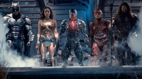 New Zack Snyder’s Justice League Clip Is Stuffed With Easter Eggs