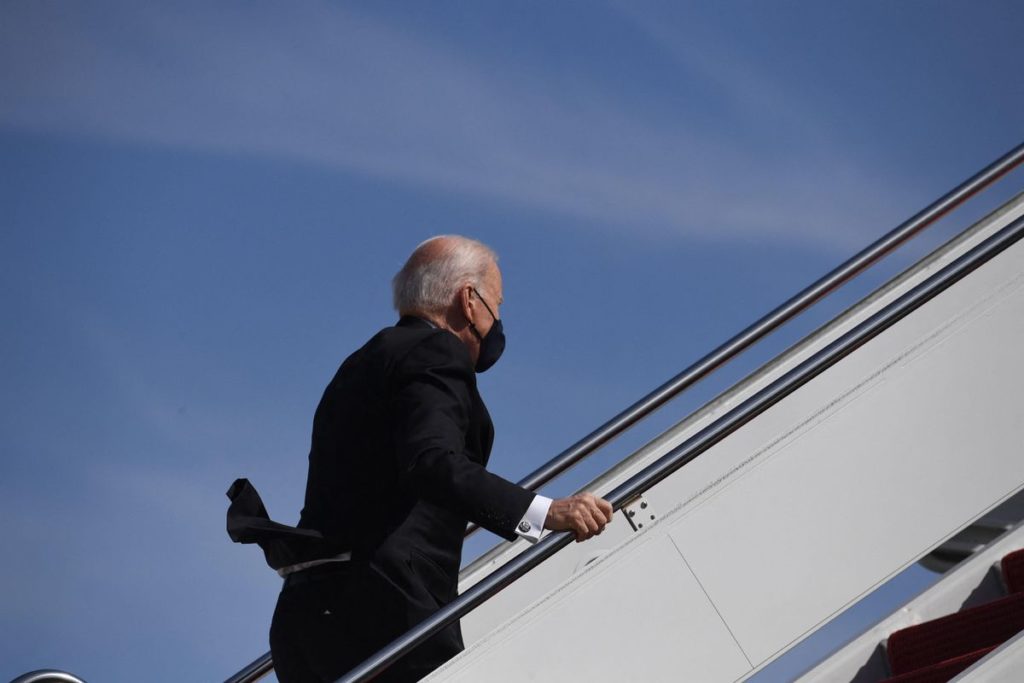 Biden’s Fall Ranks Among The Top Air Force One Gaffes — But It’s Not Number One