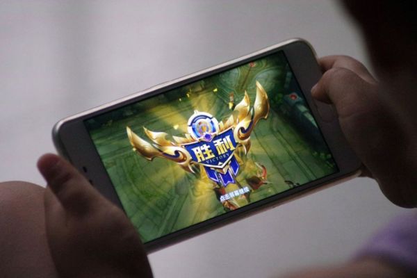 Daily Crunch: China sets three-hour weekly time limit for under-18 gamers