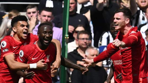 Newcastle 0-1 Liverpool: Naby Keita scores as Reds go top