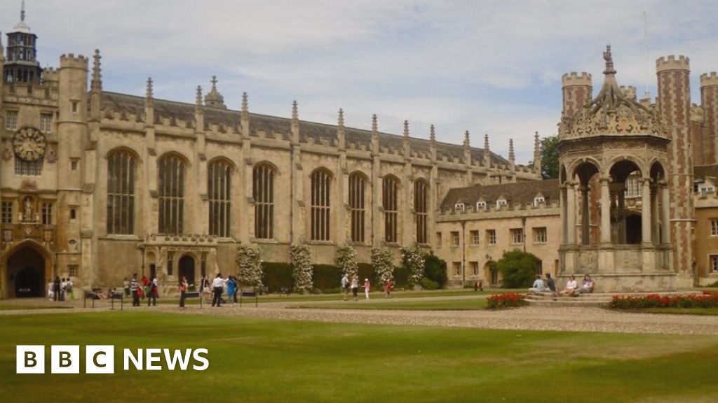 Cambridge University college to examine its slavery legacy