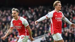 Arsenal reignite title bid with big Crystal Palace win